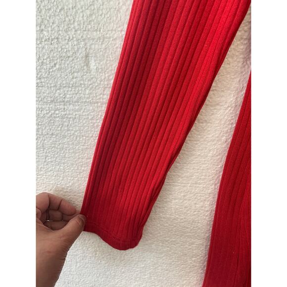 Reformation Jeans Women's Ribbed Knit Red Button Up Cardigan Sweater Medium - Picture 3 of 6